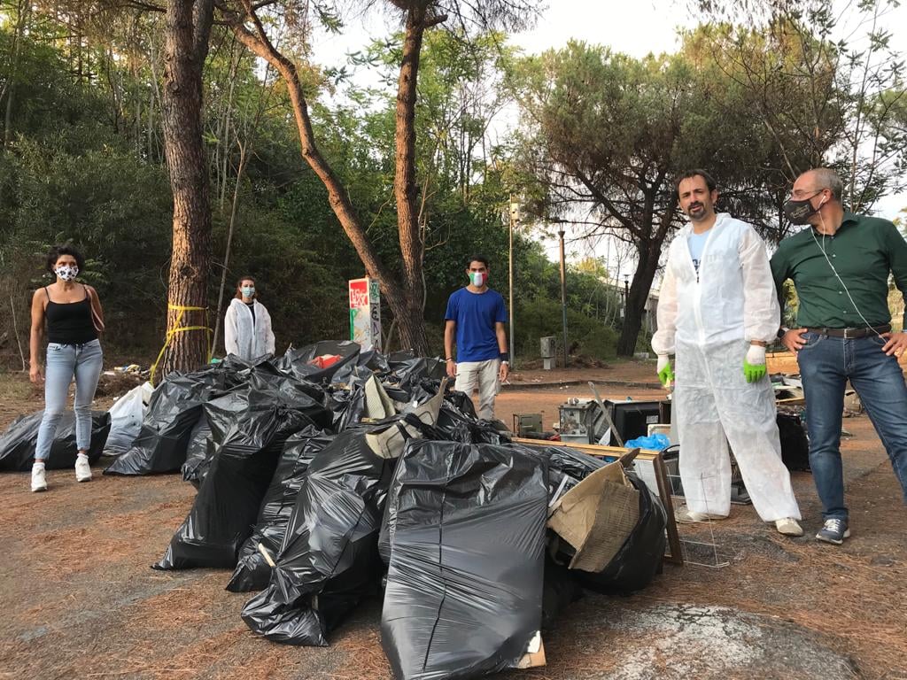 Degrado in Municipio III. Angelilli-Erbaggi (FdI): “Discariche abusive nella riserva naturale dell’Aniene. Caudo e Raggi assenti ingiustificati”