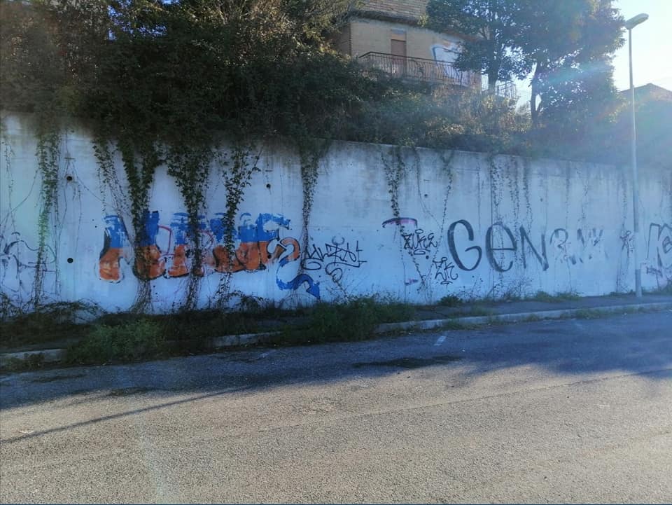 Stazione La Storta: parcheggio sbidonato. Ottaviani-Glori (FdI): “Basta abbandono”